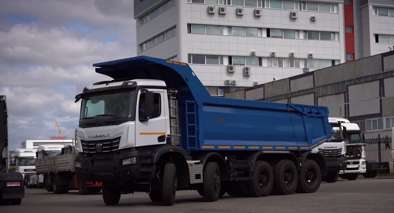 kar'yernyy samosval KAMAZ